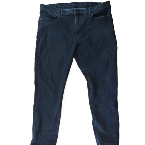 Uniqlo Men's Black Slim Fit Tapered Heattech Jeans - Picture 3 of 5